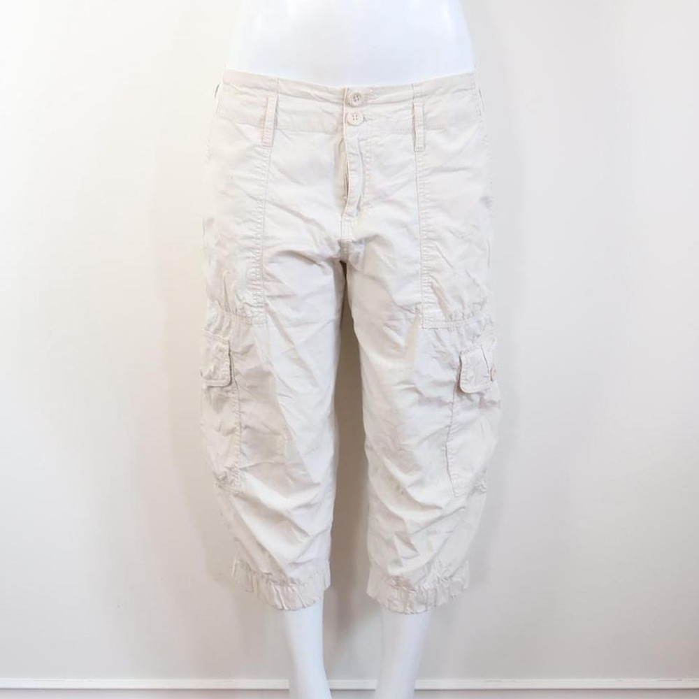Y2k khaki cargo capri pants utility gorpcore cream size 12 petite